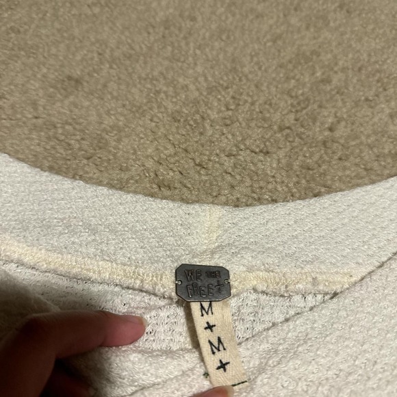 We the Free long white waffle knit sweater size M - Picture 2 of 3